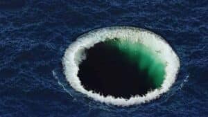 scientists detect an enormous gravitational hole in the indian ocean